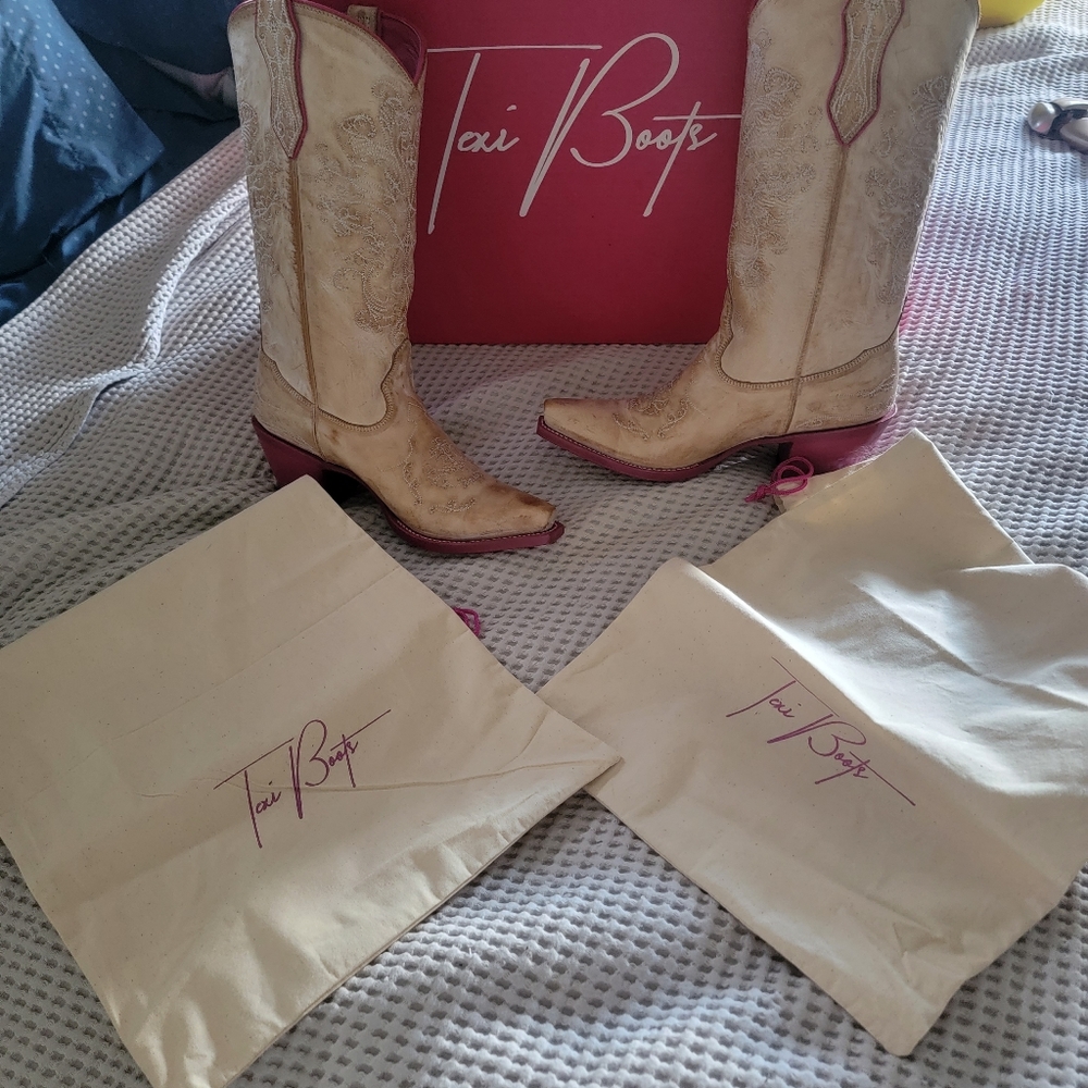 Cowboy boots - Picture 4 of 11